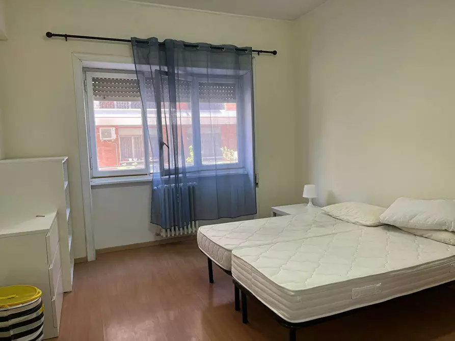 Immagine 3 di Camera in affitto  in Via Luigi Arbib Pascucci a Roma