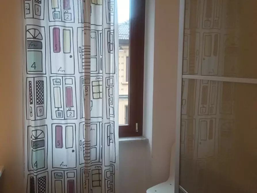 Immagine 9 di Camera in affitto  in Via Mattie a Torino