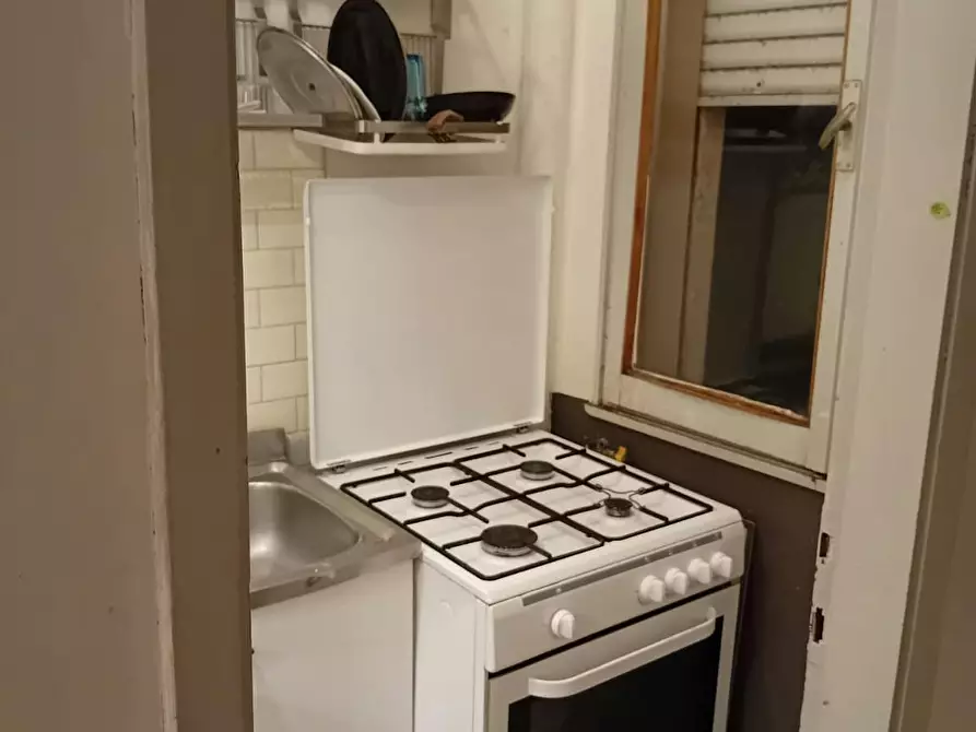 Immagine 6 di Camera condivisa in affitto  in Via Makallè a Padova