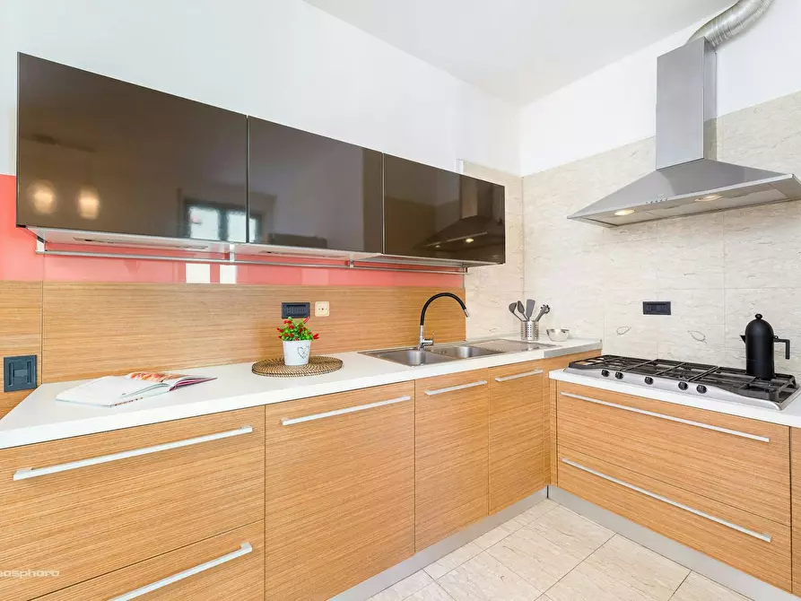 Immagine 10 di Camera in affitto  in Via del Brennero a Trento