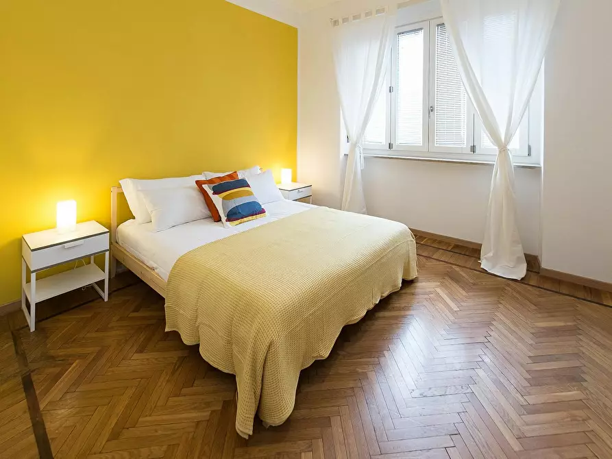 Immagine 2 di Camera in affitto  in Corso Massimo d'Azeglio a Torino