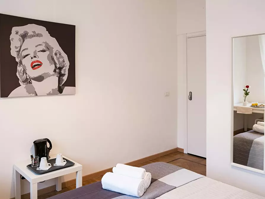 Immagine 5 di Camera in affitto  in Corso Massimo d'Azeglio a Torino