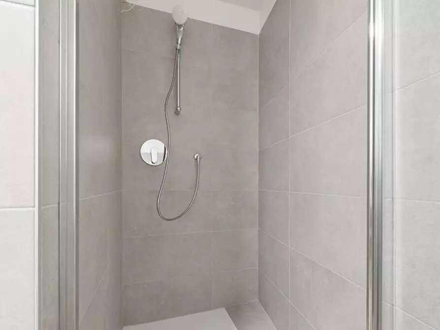 Immagine 9 di Camera condivisa in affitto  in Via San Giovanni a Trento