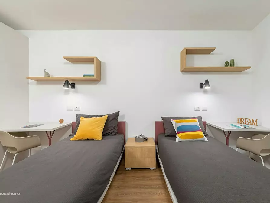 Immagine 3 di Camera condivisa in affitto  in Via San Giovanni a Trento