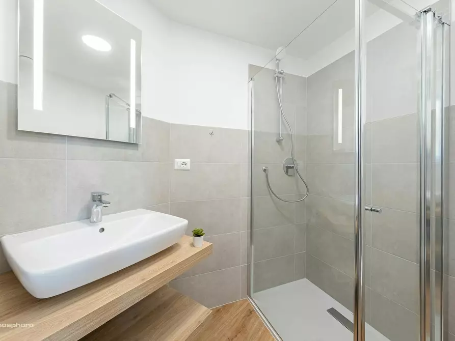 Immagine 5 di Camera in affitto  in Via San Giovanni a Trento