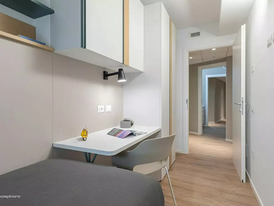 Immagine 3 di Camera in affitto  in Via San Giovanni a Trento