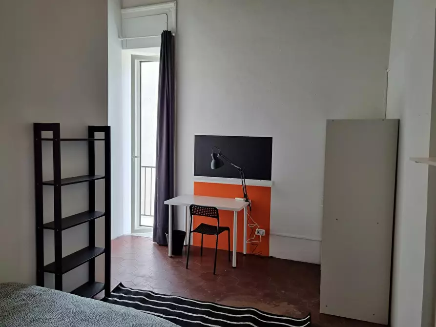 Immagine 5 di Camera in affitto  in Via Pietro Trinchera a Napoli
