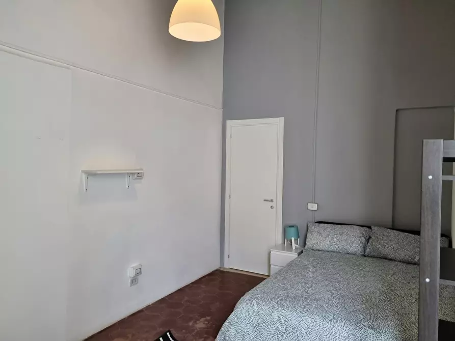 Immagine 3 di Camera in affitto  in Via Pietro Trinchera a Napoli