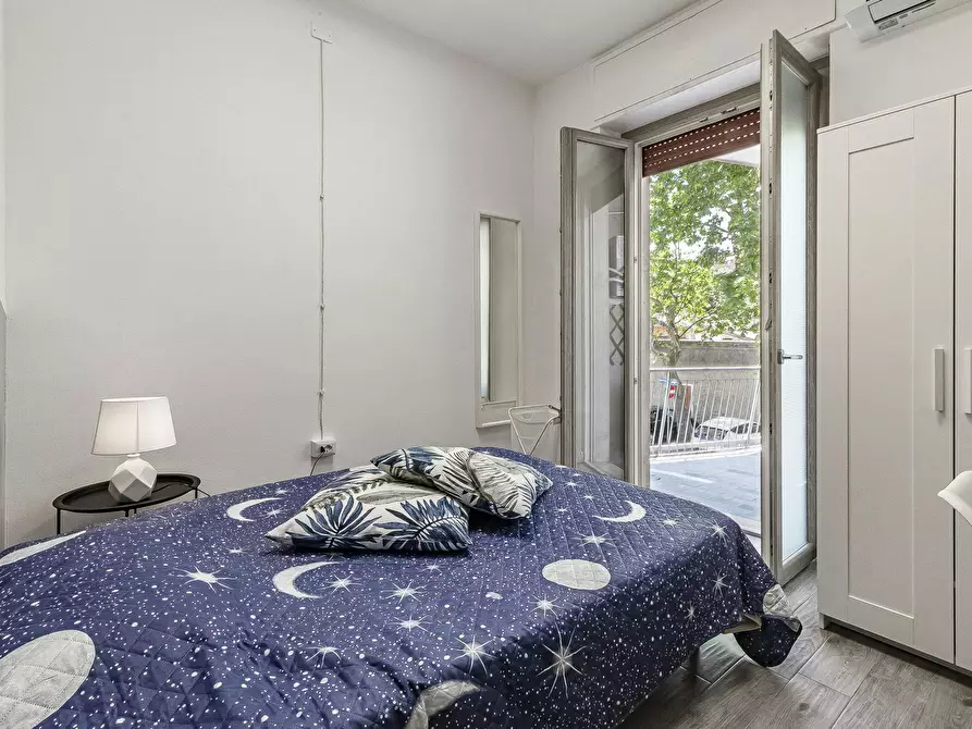 Immagine 3 di Camera in affitto  in Viale Adua a Sassari