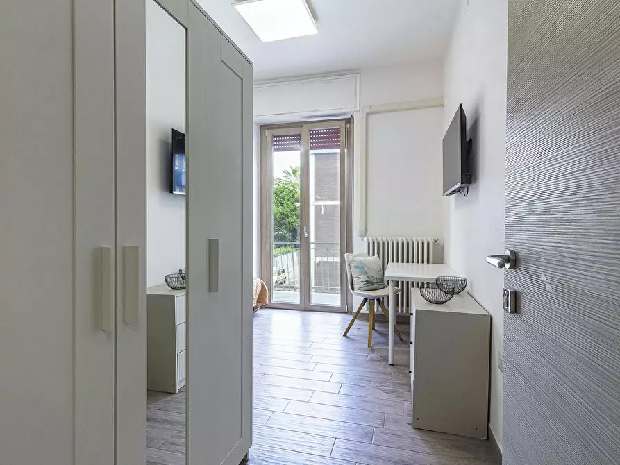 Immagine 2 di Camera in affitto  in Viale Adua a Sassari