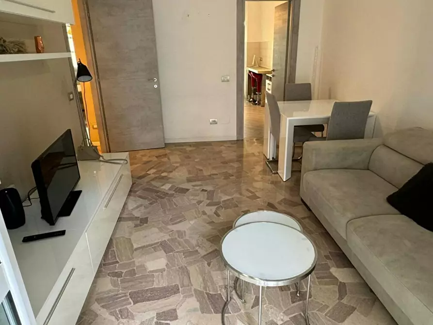 Immagine 6 di Appartamento in affitto  in Via Giovanni Battista Fauchè a Milano