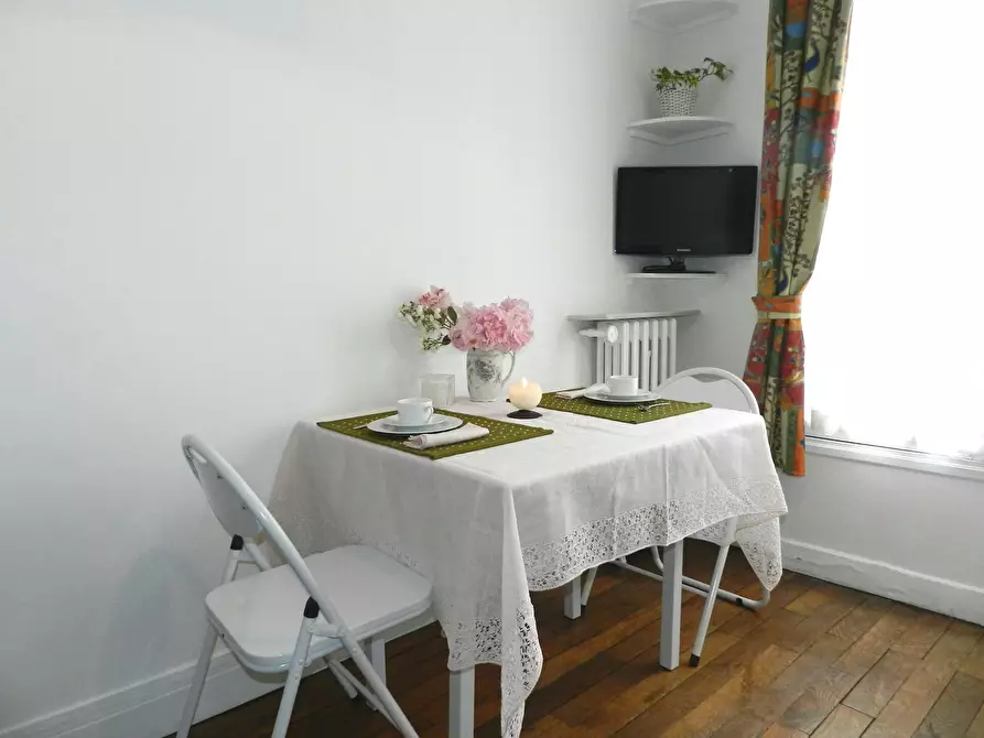 Immagine 9 di Appartamento in affitto  in Rue des Tournelles a Paris 03