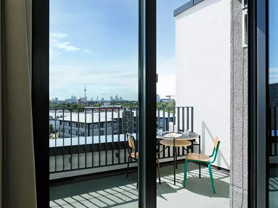 Immagine 8 di Appartamento in affitto  in Marie-Curie-Straße a Frankfurt am Main
