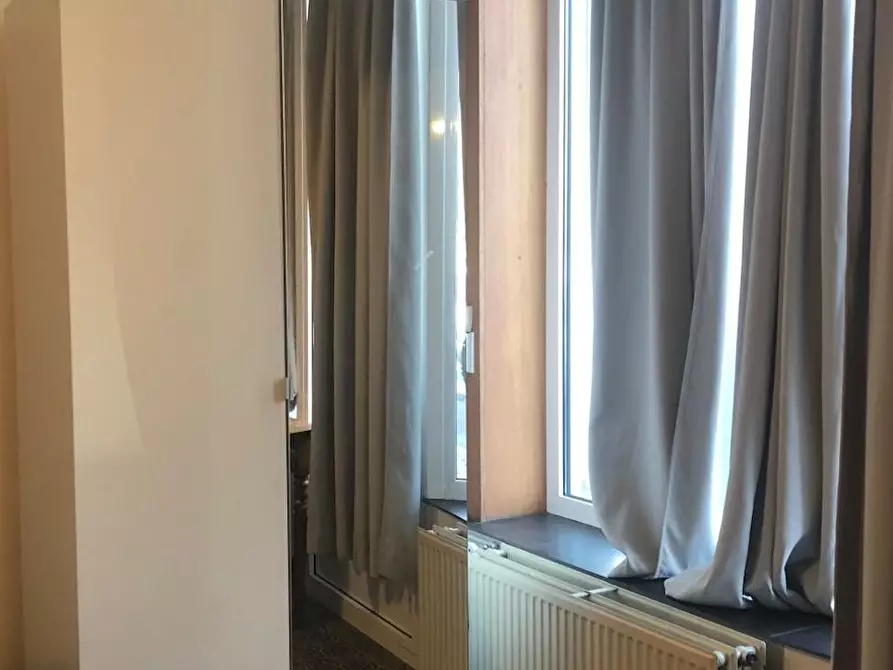 Immagine 8 di Camera in affitto  in Boulevard Général Jacques a Ixelles