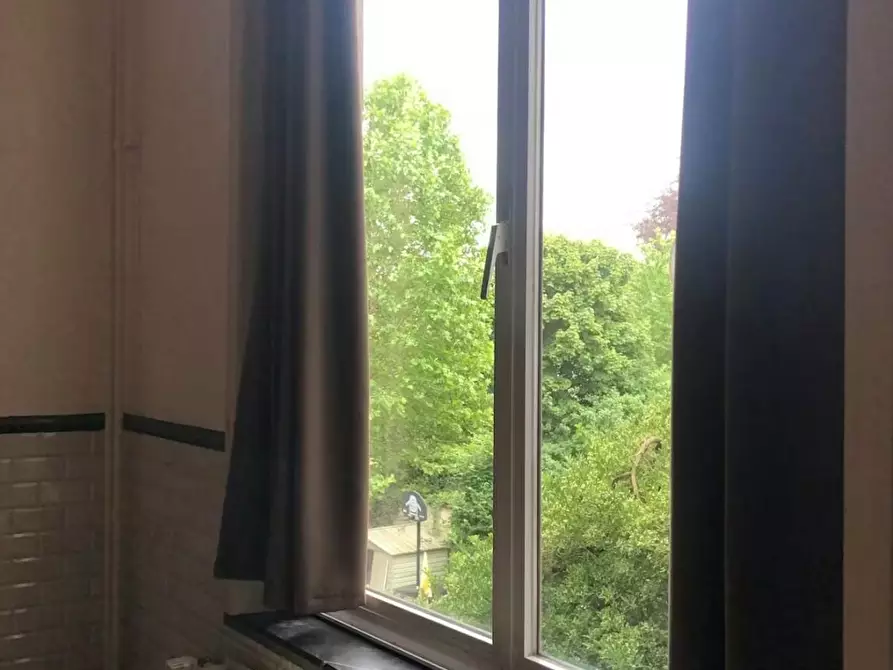 Immagine 2 di Camera in affitto  in Boulevard Général Jacques a Ixelles