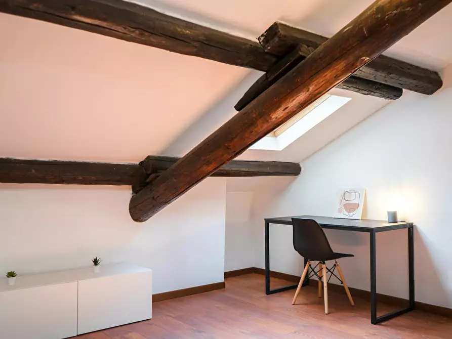 Immagine 3 di Camera condivisa in affitto  in Via Generale Gustavo Fara a Milano