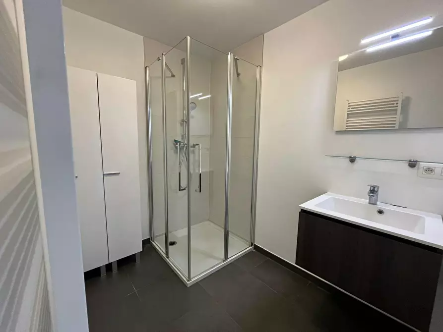 Immagine 5 di Appartamento in affitto  in Voltairelaan a Schaerbeek