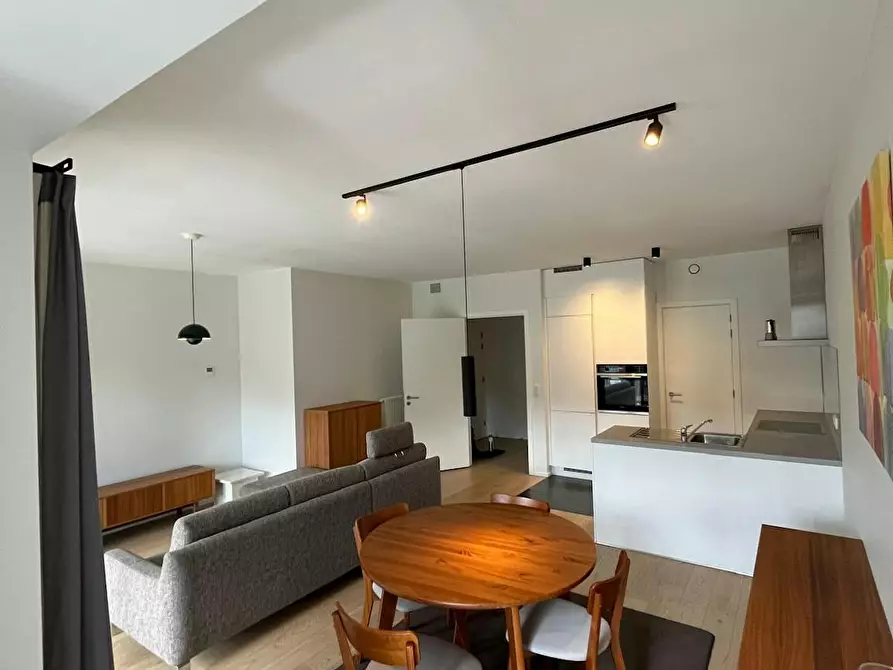 Immagine 2 di Appartamento in affitto  in Voltairelaan a Schaerbeek