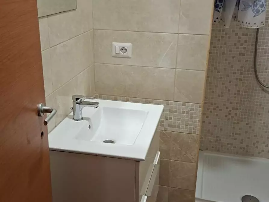 Immagine 9 di Appartamento in affitto  in Via Felice Grossi Gondi a Roma