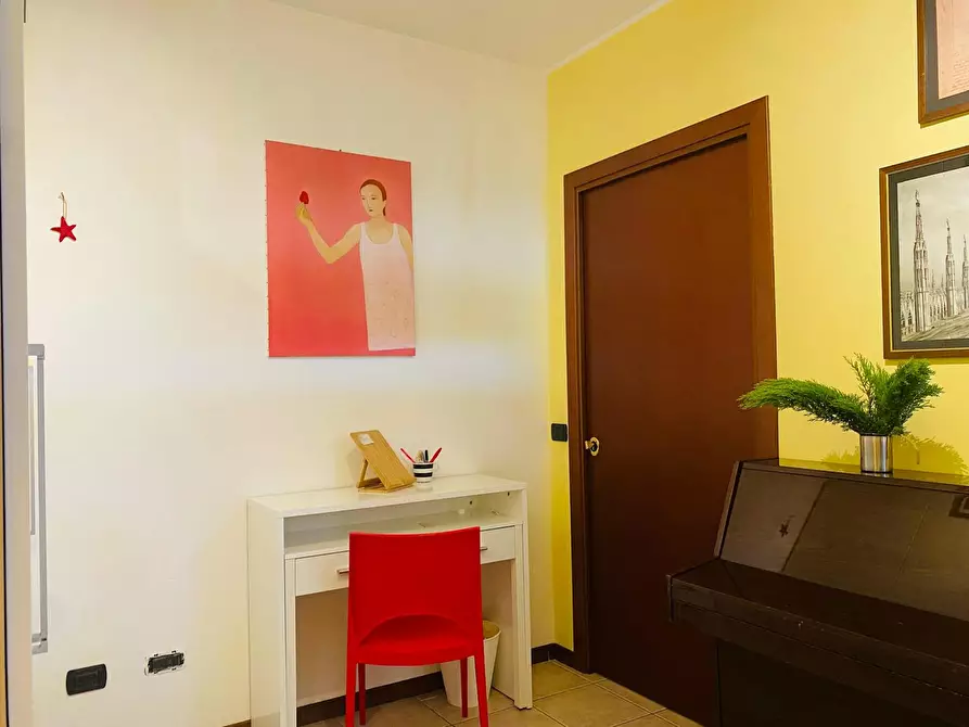 Immagine 2 di Camera in affitto  in Via Cusago a Milano