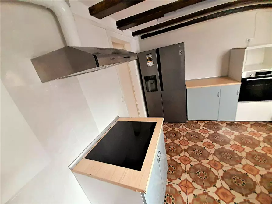 Immagine 7 di Appartamento in affitto  in Carrer de Joaquín Costa a Barcelona
