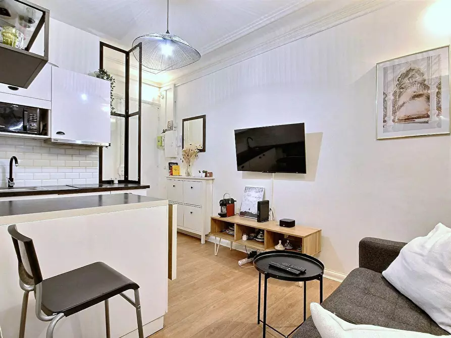 Immagine 8 di Appartamento in affitto  in Rue Camille Tahan a Paris 18