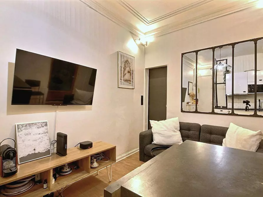 Immagine 9 di Appartamento in affitto  in Rue Camille Tahan a Paris 18