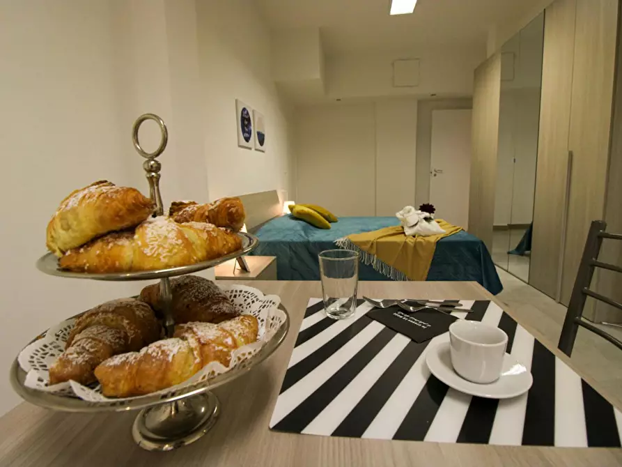 Immagine 7 di Camera in affitto  in Via Alessandro Menganti a Bologna