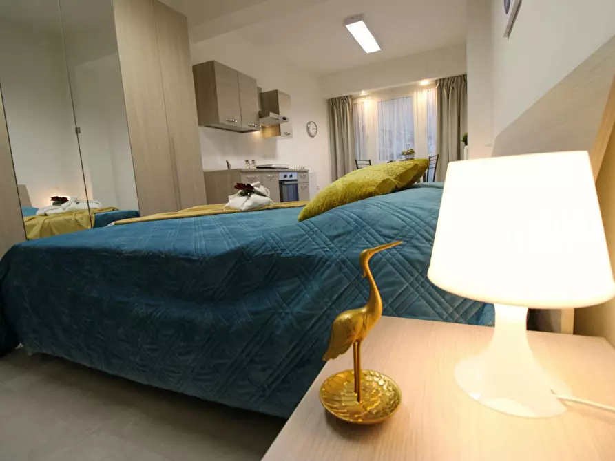 Immagine 6 di Camera in affitto  in Via Alessandro Menganti a Bologna