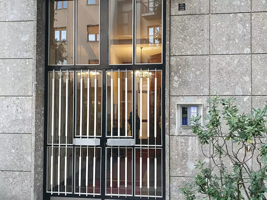 Immagine 8 di Camera in affitto  in Piazza Simone Bolivar a Milano