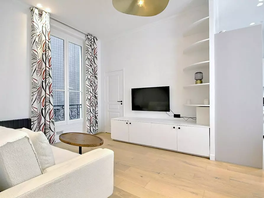 Immagine 5 di Appartamento in affitto  in Quai du Marché Neuf - Maurice Grimaud a Paris