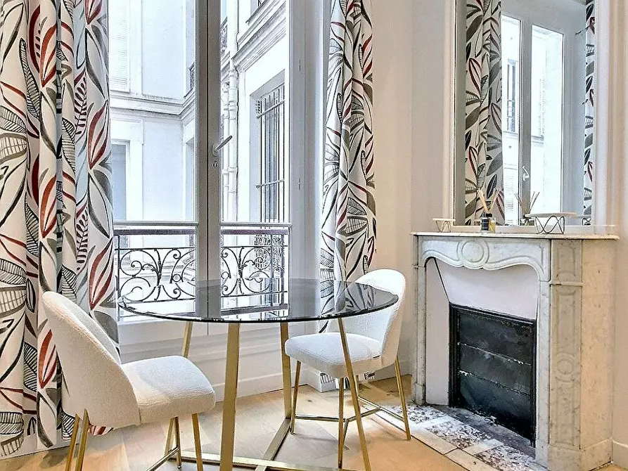 Immagine 6 di Appartamento in affitto  in Quai du Marché Neuf - Maurice Grimaud a Paris