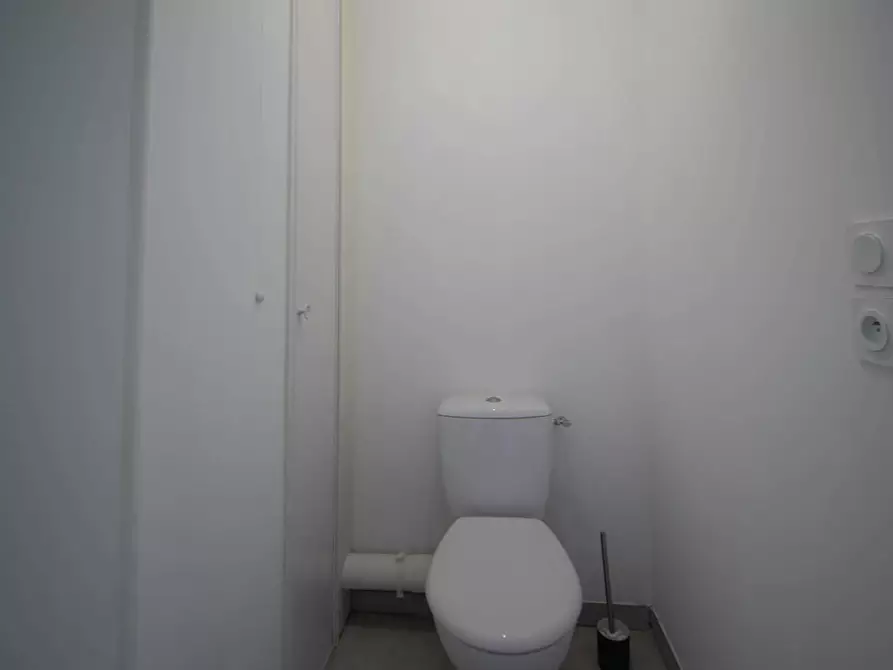 Immagine 8 di Camera in affitto  in Rue Baudin a Villeurbanne