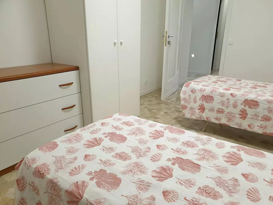 Immagine 10 di Camera in affitto  in Piazza Simone Bolivar a Milano