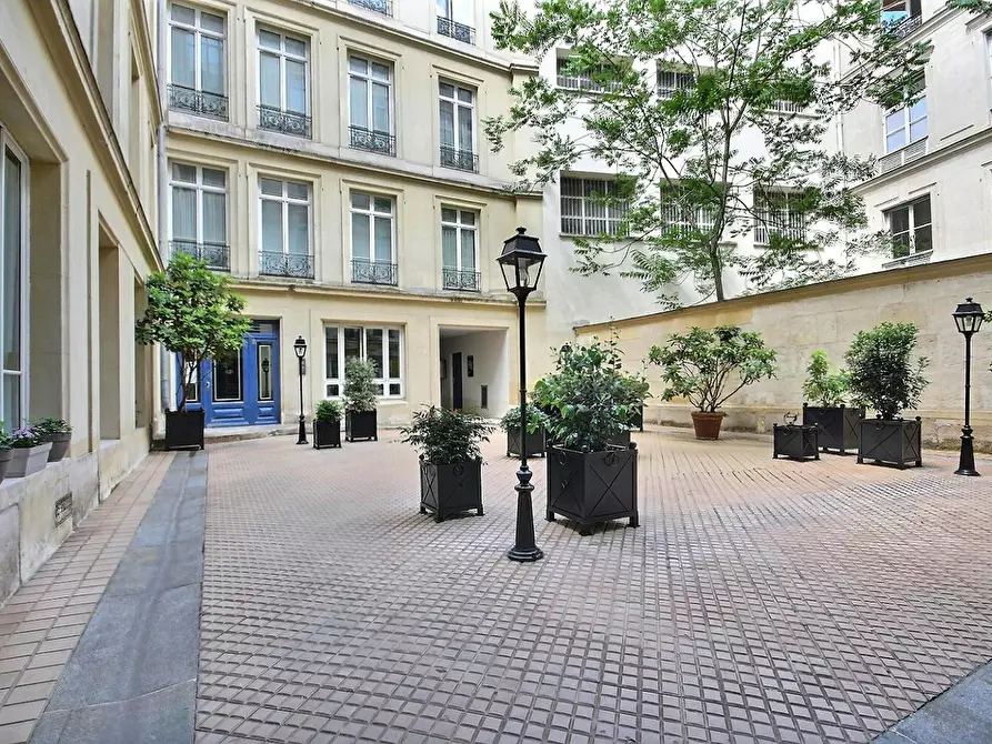 Immagine 3 di Appartamento in affitto  in Boulevard Malesherbes a Paris 08