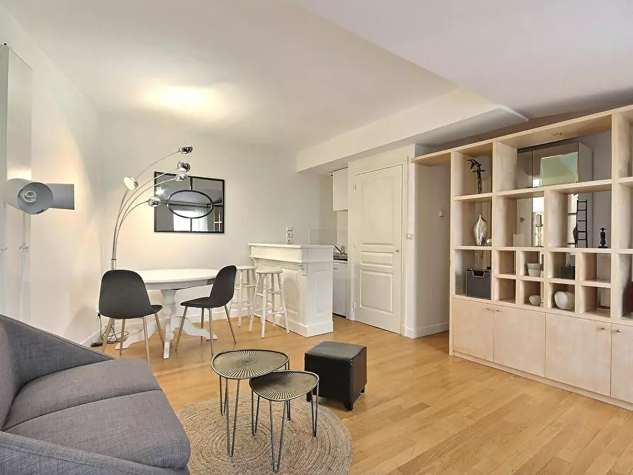 Immagine 6 di Appartamento in affitto  in Boulevard Malesherbes a Paris 08