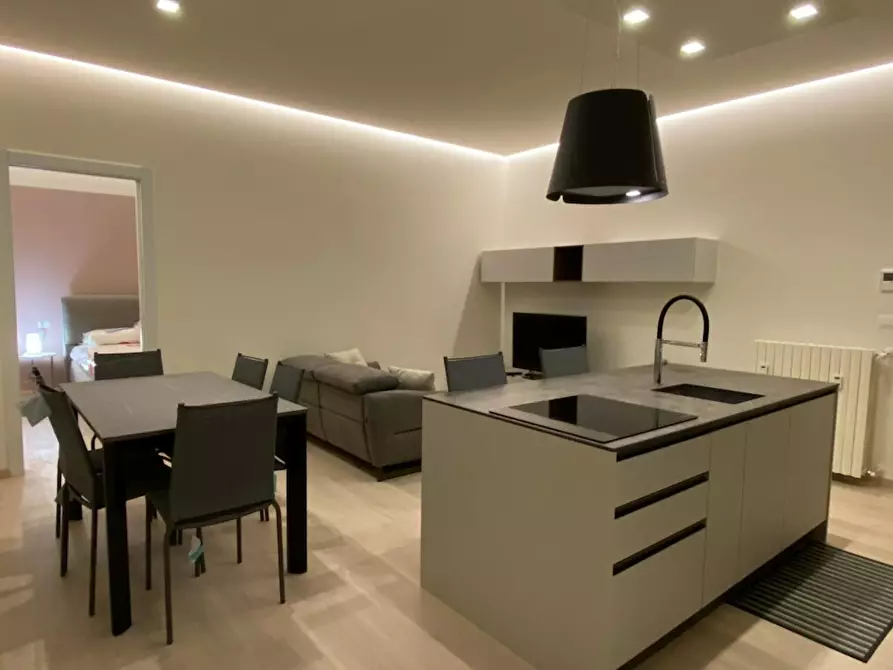 Immagine 10 di Appartamento in affitto  in Via delle Forze Armate a Milano