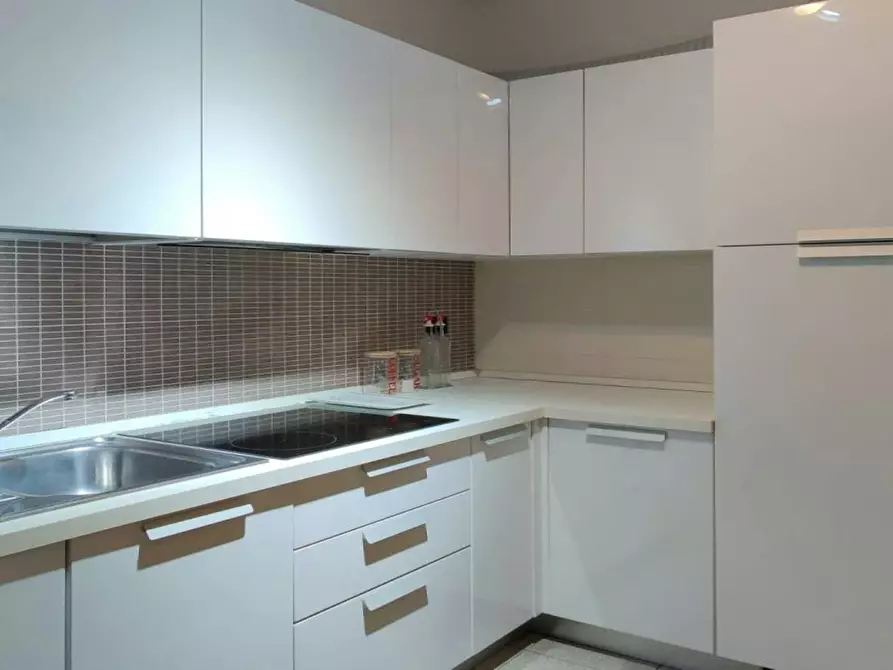 Immagine 5 di Camera in affitto  in Via Circonvallazione a Buccinasco