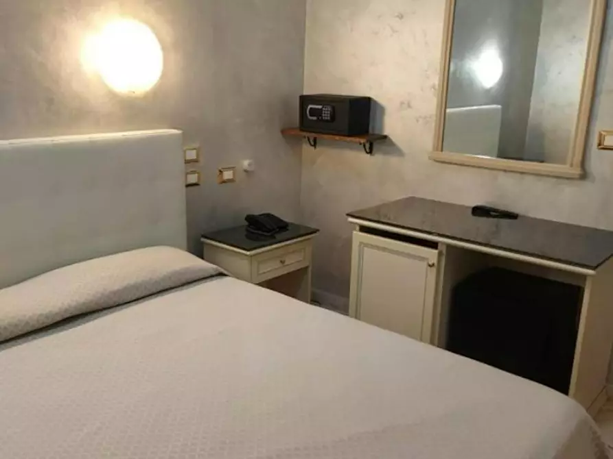 Immagine 4 di Appartamento in affitto  in Corso Valdocco a Torino