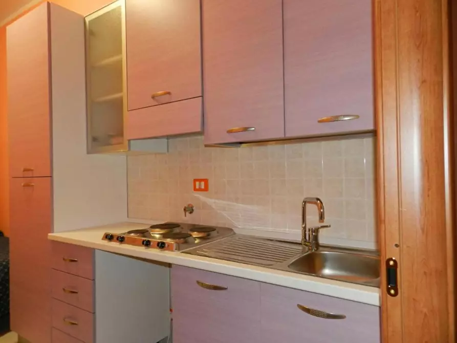 Immagine 9 di Appartamento in affitto  in Corso Valdocco a Torino