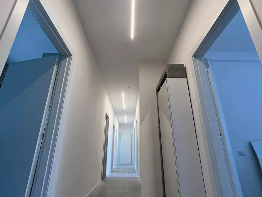 Immagine 10 di Camera in affitto  in Via Gioacchino Quarello a Torino