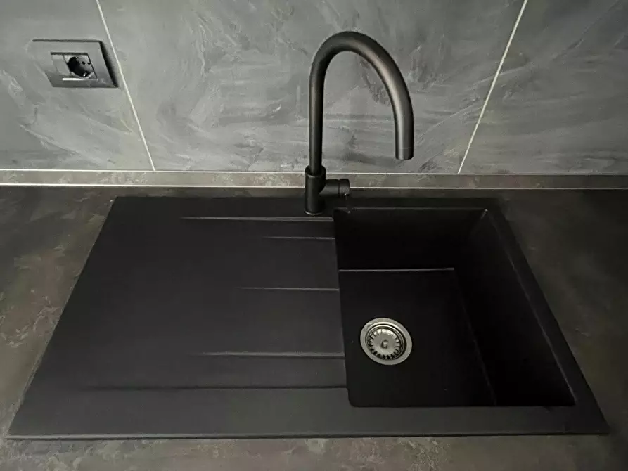 Immagine 4 di Camera in affitto  in Via Gioacchino Quarello a Torino