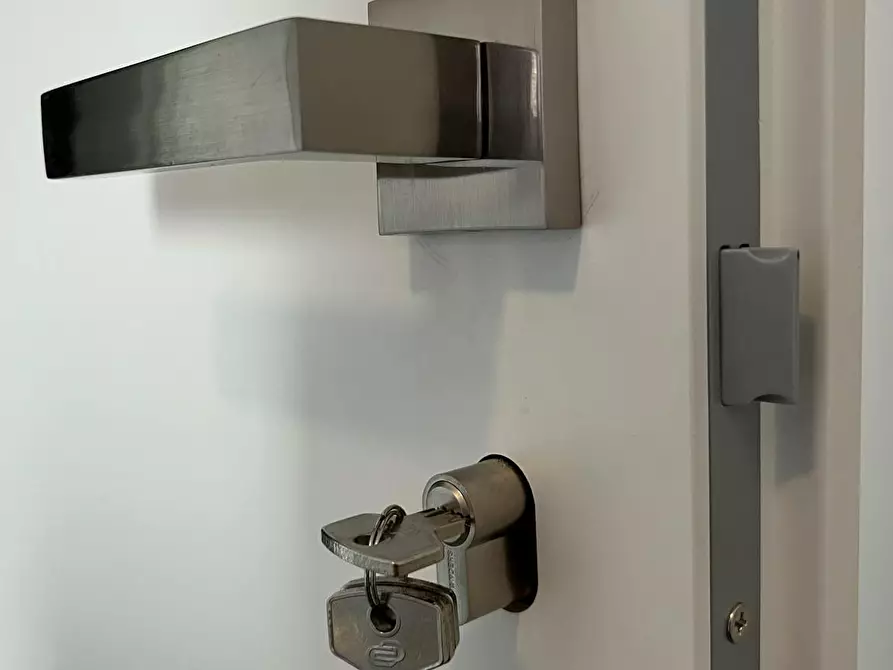 Immagine 8 di Camera in affitto  in Via Gioacchino Quarello a Torino