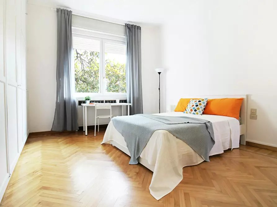 Immagine 1 di Camera condivisa in affitto  in Viale del Risorgimento a Bologna