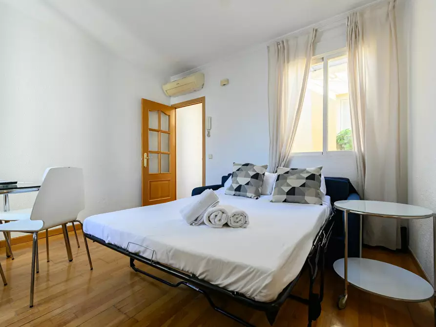 Immagine 10 di Appartamento in affitto  in Calle del Doctor Fourquet a Madrid