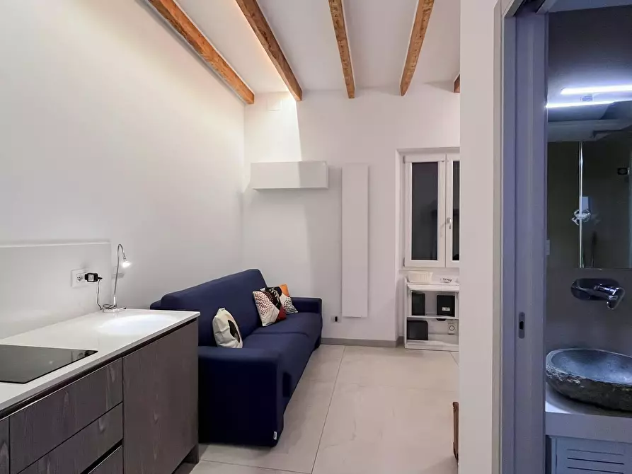 Immagine 3 di Appartamento in affitto  in Corso Como a Milano