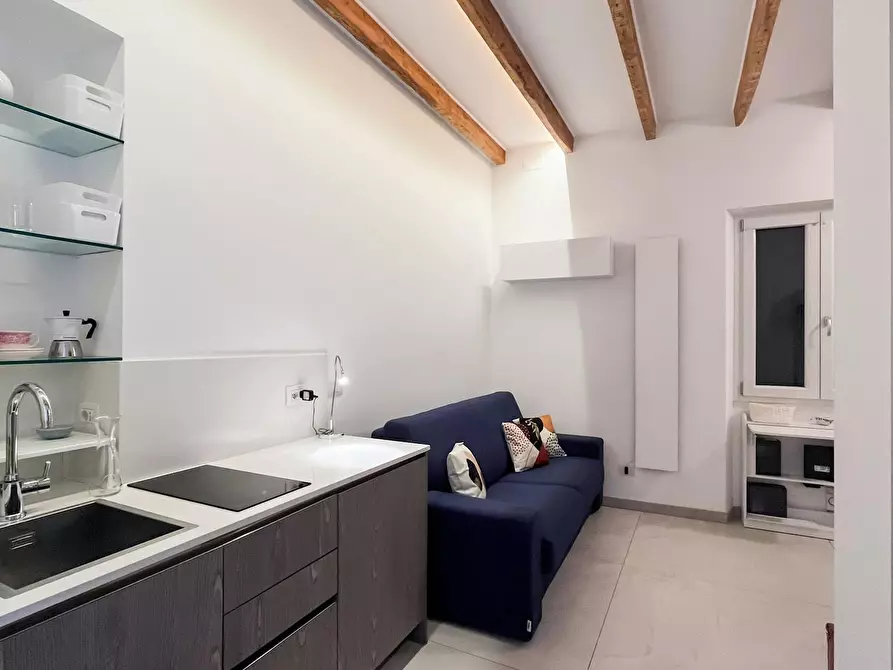 Immagine 4 di Appartamento in affitto  in Corso Como a Milano