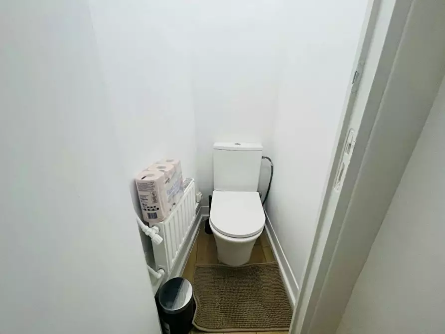 Immagine 10 di Appartamento in affitto  in Rue de Belleville a Paris 20