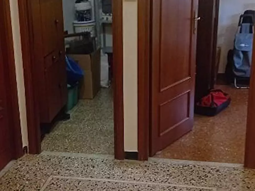 Immagine 9 di Camera in affitto  in Via delle Cave a Roma