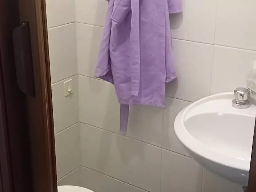 Immagine 3 di Camera in affitto  in Via delle Cave a Roma